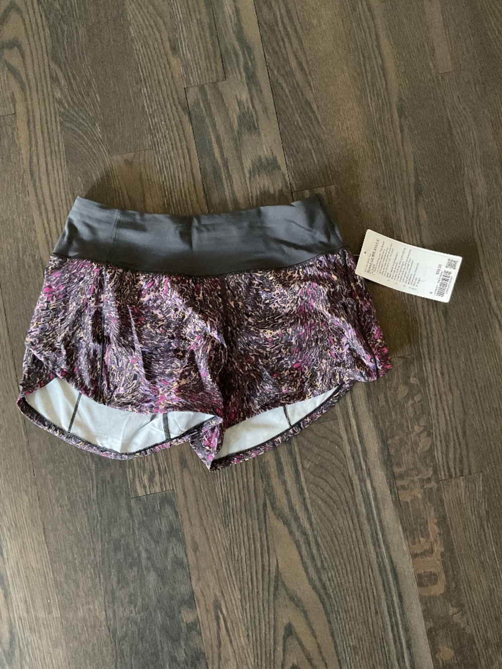 Lululemon Speed Up short